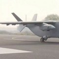 Ima domet veći od 3.000 kilometara pri punom opterećenju! Kina lansirala najveći teretni dron na svetu od sedam tona (video)