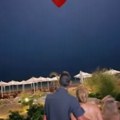 (Foto) Na nebu pomoću dronova ispisana poruka za Jelenu Đoković: Novak joj na plaži priredio nezaboravno iznenađenje za 40…