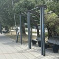 Novosađani beže od vrućine na Dunavski kej: Hladovina, zelenilo i pogled koji očarava