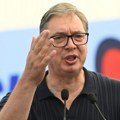 Vučić: Stajanje 16 minuta nasred ulice godinu i po posle nesreće je satanistički običaj