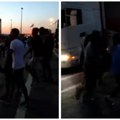 Srbi pokazali celom svetu kako se čeka na granici kada je gužva Nema nervoze, oplelo se kolce (video)