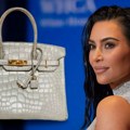 "Ovo je sramotno": Kim Kardašijan prodaje prljavu torbu za 70.000 dolara, fanovi je optužili da je željna para