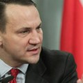 Sikorski: Isporuka američkog oružja Ukrajini preko Poljske vraća se na prethodni nivo