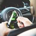 Novi zakon predviđa ugradnju alko-brava u vozila: Na koje vozače bi se to odnosilo i kolika je cena
