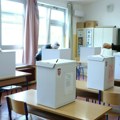 U Hrvatskoj otvorena birališta u trci za lokalne izbore 31.082 kandidata sve oči uprte u Zagreb