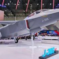 Кинеске оружане снаге потврдиле: Увели смо у наоружање двоседу верзију авиона Ј-20