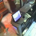 Pojeli večeru od 26.700 dinara i pobegli iz restorana! Vlasnik se hitno oglasio (foto)