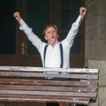 Tihomir Stanić na sceni slavi 65. rođendan i odlazak u penziju: U Madlenijanum stiže "Gospodin u čizmama od dima"