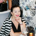 Драгана Катић урадила естетску корекцију: Водитељка напунила 60 година па се бацила на улепшавање: "Да ми се не појаве…