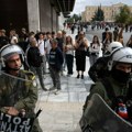 Grčka policija se sukobila sa lekarima koji su protestovali tokom posete Micotakisa
