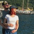 Trudna zvezda "Granda": Sa suprugom pevačem čeka prvo dete (FOTO)