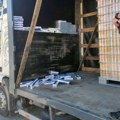 Hapšenje na prelazu kod Bačke Palanke: Zaplenjeno skoro 4.000 paklica cigareta