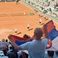 Trijumf iščupan u grotlu "Šatrijea": Novak Đoković savladao Francuza Roajea i plasirao se u 3. kolo Rolan Garosa - 6:3, 6:2…