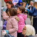 Požarevac: Akcija krečenja na Trgu Radomira Vujovića