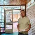 Dr Vrsajkov podneo dve krivične prijave protiv NN lica koja su ga napala u Kaću (VIDEO))
