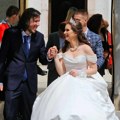 Најнеобичнији пар Мишел и Вук венчали се данас у Ужицу (ВИДЕО)