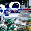 Priveden zbog trgovine narkoticima u stanu neprijavljeno boravio; Pronađeni amfetamin, kokain i marihuana