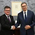 Vučić u Briselu: Sarađivaćemo na rasvetljavanju činjenica o događajima u mestu Varage