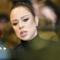 „Ceca me je pozvala da živim kod nje“: Pevačica otkrila kako joj se koleginica našla kada je ostala bez doma