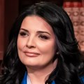 Biseri oko vrata i prorez na haljini: Milena Popović objavom zapalila mreže: Evo kako se skockala za izlazak (foto)