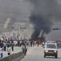 Nemiri u Nepalu: Premijer podneo ostavku nakon što su demonstranti zapalili njegovu kuću