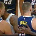 Jokić i Deandre se izljubili po srpski - tri puta: Amer zbog Nikole poludeo za Srbijom i narodnjacima