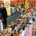 Milićević sa Paunovićevom u Osečini na Sajmu šljiva: To je praznik srpskog voćarstva