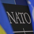 Kako Kijev ucenjuje NATO