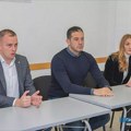 Proslavljeni sportista Vanja Udovičić posetio Zrenjanin i razgovarao sa predstavnicima sportskih saveza i klubova Zrenjanin -…