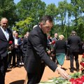 Potpredsednik Vlade Srbije Aleksandar Vulin u Donjoj Gradini odao poštu žrtvama genocida nad Srbima, Jevrejima i Romima