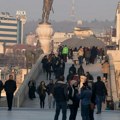 Jedna osoba ubijena u oružanom napadu ispred tržnog centra u Skoplju