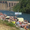Počela Drinska regata: Oko 15.000 učesnika splavari od Perućca do Rogačice