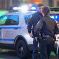 Učenici se potukli, jedan izvadio nož: Srednjoškolac preminuo u bolnici: Užas u Feniksu, policija sve ogradila žutom trakom…