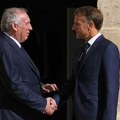 Makron će narednih dana imenovati novog premijera