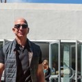 Bezosu nije ni trebao amazon, i bez njega bi bio milijarder: Uložio u malu firmu samo jer je voleo ljude koji su je osnovali…