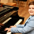 Čudo od deteta David Božić (13) nastupa kao solista u programu Dečje filharmonije