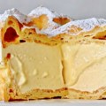Meka, kremasta, savršena: Naučite kako se pravi poljska karpatka – talasasti kolač od vanile