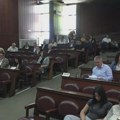 "Želim da u ovim foteljama danas sedite na iglama": Prvo obraćanje studentkinje na sednici Skupštine opštine Kula