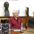 Hrabrost i znanje Egon Savin u Sterijinom pozorju na promociji monografije o svom umetničkom radu