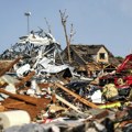 Tri osobe poginule, ima i nestalih Smrtonosni tornado razorio Teksas (Foto)