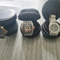 Zaplenjena tri ručna časovnika od 70.000 evra, marki „Franck Muller“, „Audemars Piguet “ i „Ulysse Nardin“