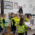 Dečija nedelja: Deca u kabinetu gradonačelnika Leskovca