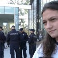 Povređena studentkinja iz Novog Sada: Mi smo legitimisani, ali policija nije legitimisala nikog od ljudi crnom koji su…