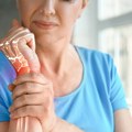 Zdrave kosti uprkos menopauzi: Od osteoporoze štite jednostavne promene