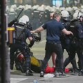 MUP: Uhapšene dve osobe zbog sumnje da su posle protesta, 23. maja palili kontejnere i bacali kamenice i topovske udare na…