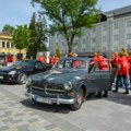 Времеплов на точковима стигао у Бајину Башту: Олдтајмери одушевили посетиоце (фото)