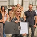 Više od 21.000 ljudi poziva na zaštitu konkurencije, radnih mesta i povezanosti Srbije