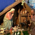 Vernici koji vreme računaju po gregorijanskom kalendaru danas proslavljaju Božić
