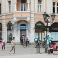 Pokvario mu se Betmobil: Betmen snimljen dok se šeta centrom Novog Sada: "Moj idol!" (foto)