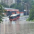 „Godinama se žalimo opštini“: Da li bi Šapićevi „znakovi pored puta“ rešili problem poplavljenih saobraćajnica u…